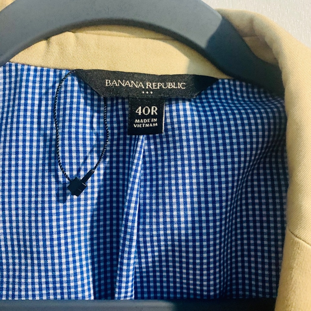 Banana Republic Tan Suit Jacket 40R